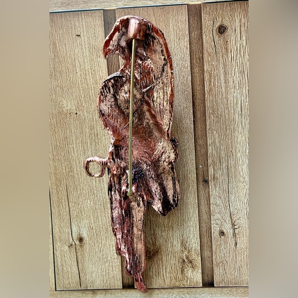 Multicolored Brilliant Crystal Macaw Parrot Brooch Pin, Rose Gold Metal Finish - Picture 2 of 5